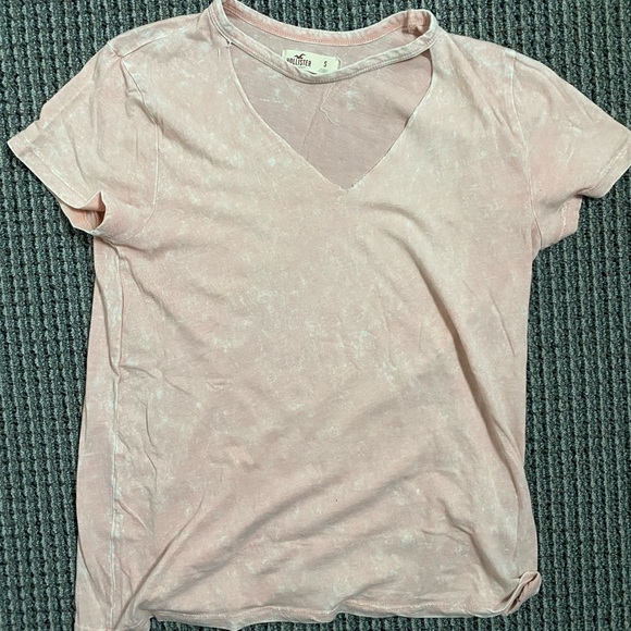 Basic Light Pink Hollister Shirt - Picture 7 of 8